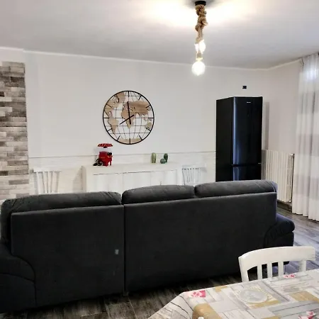 La Casa Di Ali Lägenhet