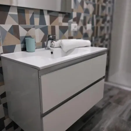 Lägenhet La Casa Di Ali Torre Maggiore