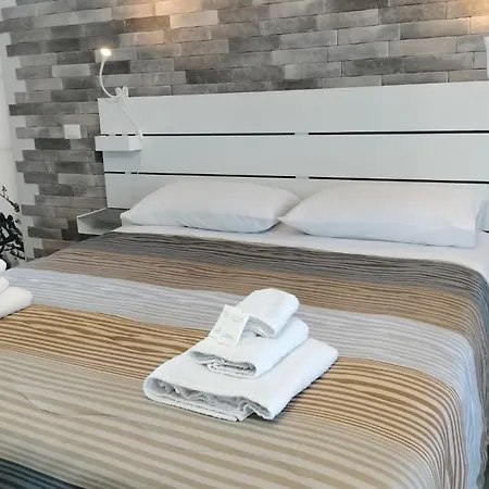 Lägenhet La Casa Di Ali Torre Maggiore